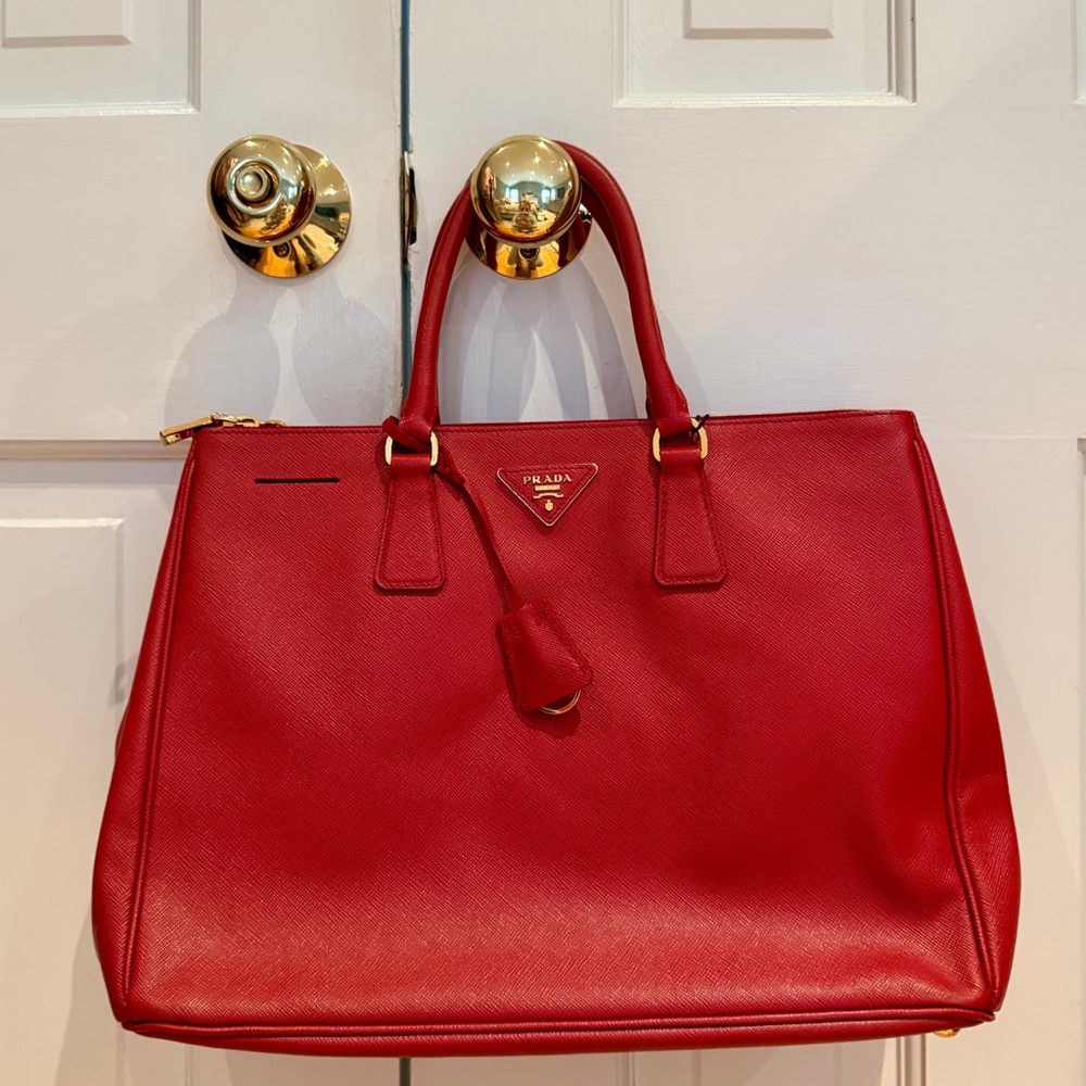 Prada Women’s Medium Saffiano Leather Bag in Red